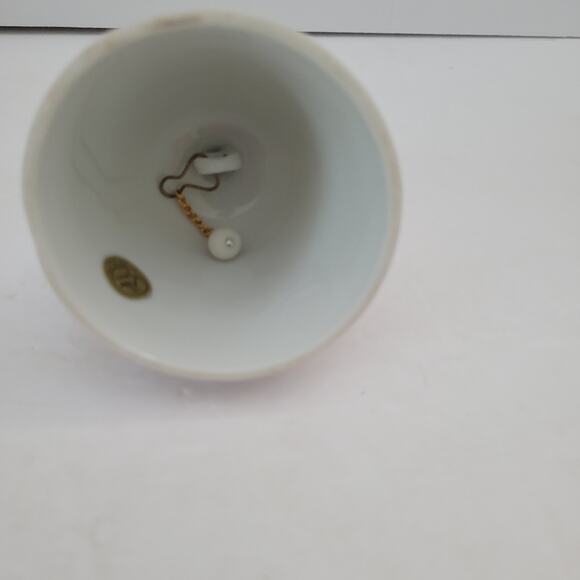 "I Love My Mom" Ceramic Bell with Heart Handle - Picture 8 of 10